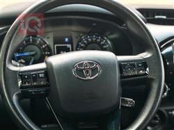 تويوتا هايلوكس